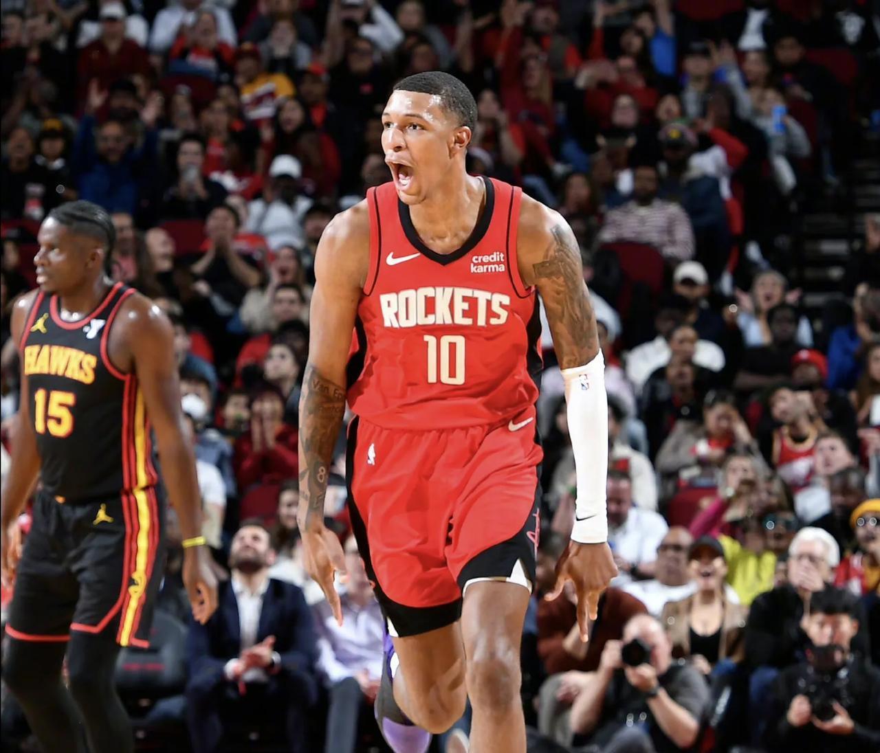 军气质在异 军气质在异