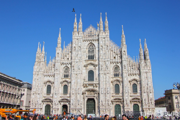 颓势的两把 颓势的两把